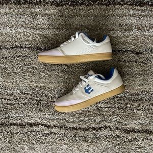 Etnies Marana shoes